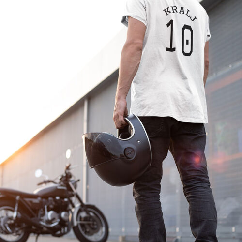 Majica personalizirana s brojem i prezimenom ili imenom